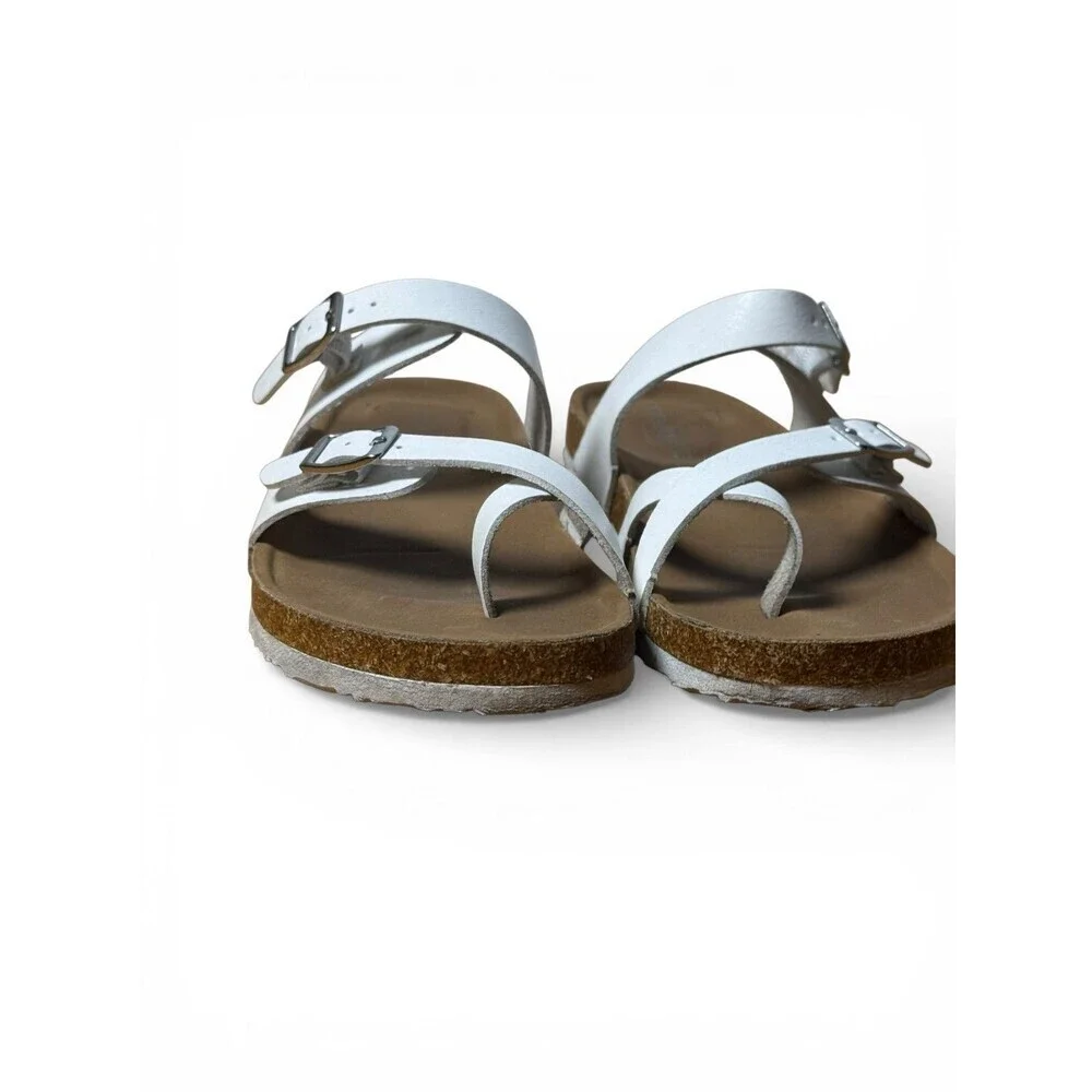 Madden Girl Bryceee Strappy Footbed White Sandal Kids Youth Size 5